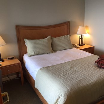 Channel House - The bedroom... much firmer than I'm used to. - Hotels Near Me - Depoe Bay, Oregon Channel House - The bedroom... much firmer than I'm used to. - Hotels Near Me - Depoe Bay, Oregon