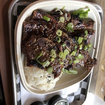 Young's - Short beef ribs with rice - Korean Near Me - White Bear Lake, Minnesota Young's - Short beef ribs with rice - Korean Near Me - White Bear Lake, Minnesota