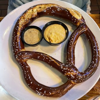 Miller's Ale House - Warm Bavarian Pretzel - American Near Me - Fort Myers, Florida
