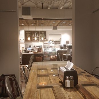 The Portico Cafe - Inside dining and ordering area - Coffee & Tea Near Me - Tampa, Florida