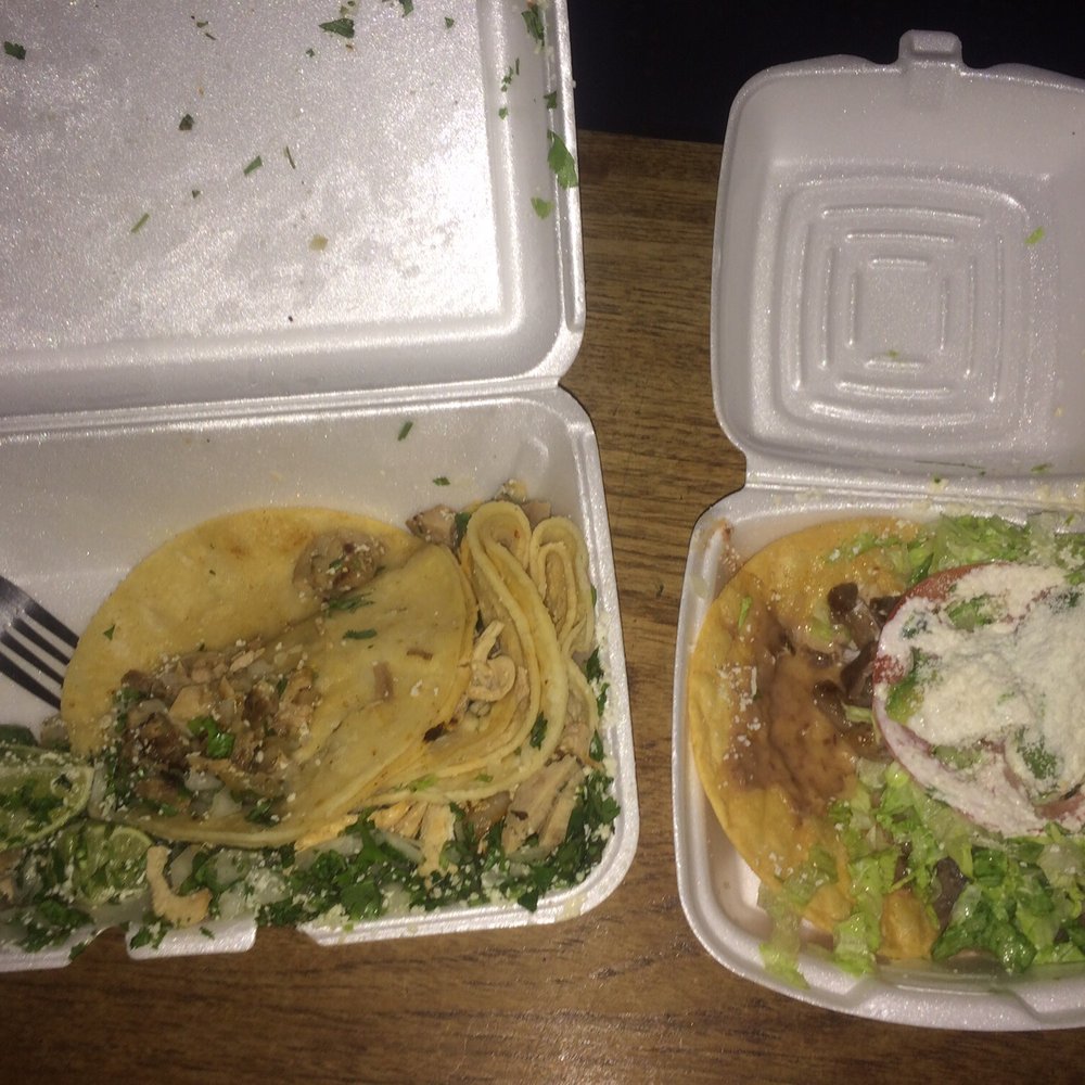 Leo's Restaurant - The delivery guy must've been on a BMX bike... - Tacos Near Me - Brooklyn, New York Leo's Restaurant - The delivery guy must've been on a BMX bike... - Tacos Near Me - Brooklyn, New York