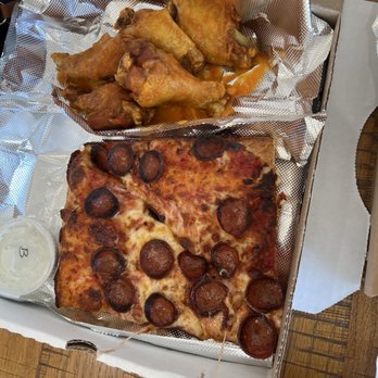 Cup N Char - Pepperoni and wings lunch - Pizza Near Me - Richmond, Texas