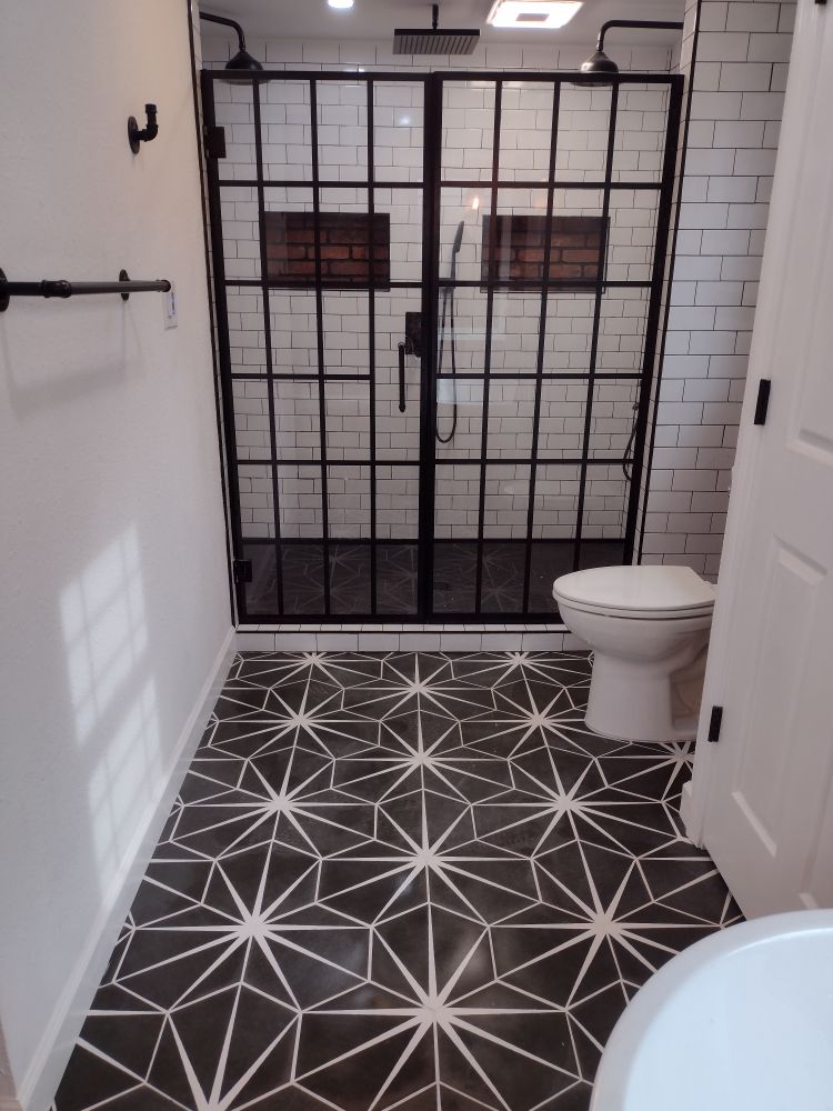 Slide of Semper Fi Contracting