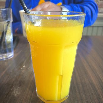 Ball Square Cafe - Fresh Squeezed Orange Juice - Breakfast & Brunch Near Me - Somerville, Massachusetts