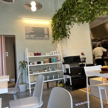 Interstellar - Coffee & Tea Near Me - Santa Monica, California