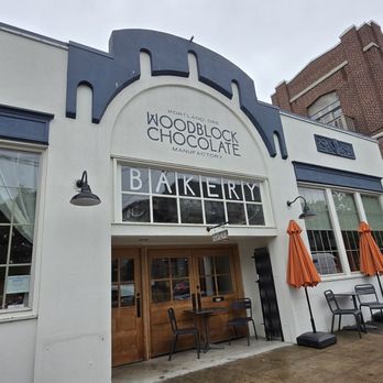 Woodblock Chocolate - Outside - Chocolatiers & Shops Near Me - Portland, Oregon Woodblock Chocolate - Outside - Chocolatiers & Shops Near Me - Portland, Oregon