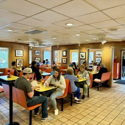 Pierce's Pitt Bar-B-Que