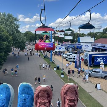 Minnesota State Fair - Feet up! - Festivals Near Me - Saint Paul, Minnesota Minnesota State Fair - Feet up! - Festivals Near Me - Saint Paul, Minnesota