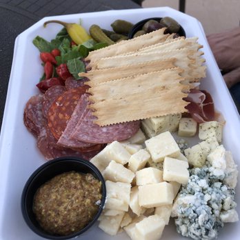 Chankaska Creek Ranch & Winery - Wineries Near Me - Kasota, Minnesota