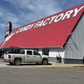 Redmon's Candy Factory - Candy Stores Near Me - Phillipsburg, Missouri