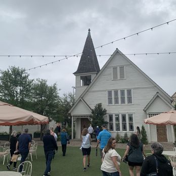 Magnolia Market - Home Decor Near Me - Waco, Texas Magnolia Market - Home Decor Near Me - Waco, Texas
