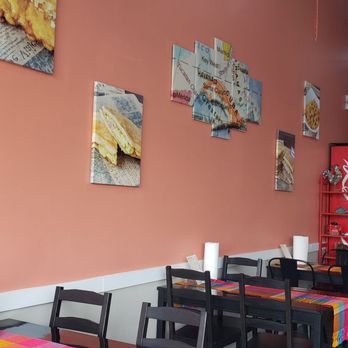 Moncho’s Café - the interior of a restaurant - Puerto Rican Near Me - Roselle, Illinois Moncho’s Café - the interior of a restaurant - Puerto Rican Near Me - Roselle, Illinois