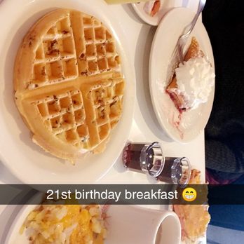Harry's Diner - Diners Near Me - Sheboygan, Wisconsin
