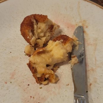 De 7 Schaken - Shrimp croquettes (inside) - Modern European Near Me - Antwerp, VAN