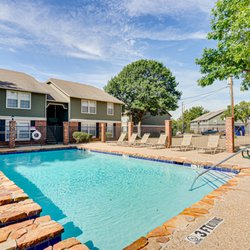 Arbors of Cleburne