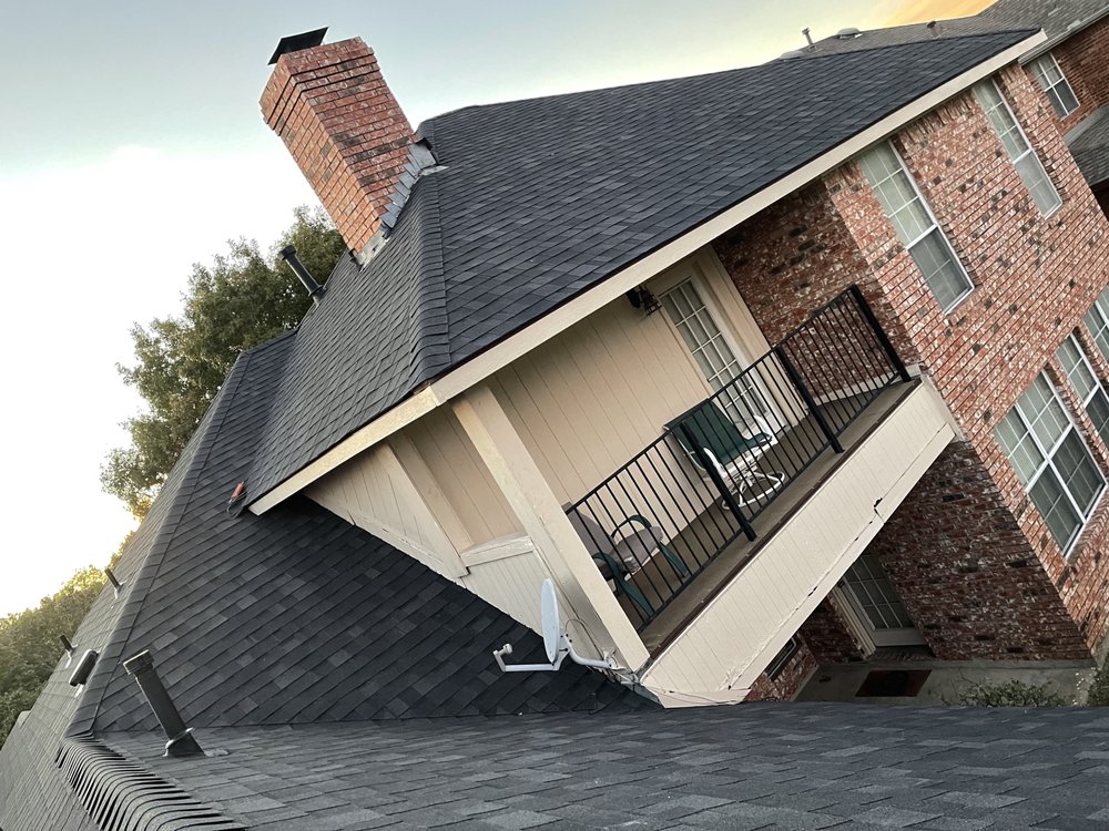 Slide of Simmons Roofing