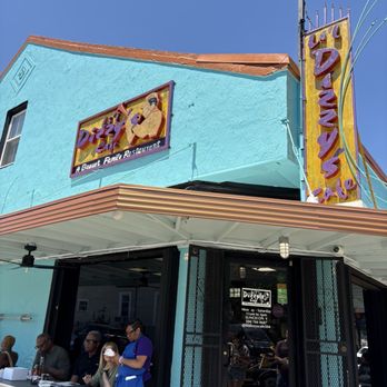 Li'l Dizzy's Cafe - Cajun/Creole Near Me - New Orleans, Louisiana Li'l Dizzy's Cafe - Cajun/Creole Near Me - New Orleans, Louisiana