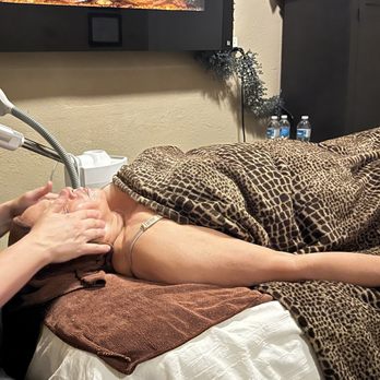 Body and Skin by Ariane - Facial massage - Massage Near Me Body and Skin by Ariane - Facial massage - Massage Near Me