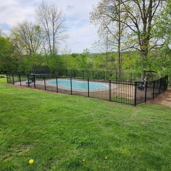 Schmidtmann Family Fence - Fences & Gates Near Me Schmidtmann Family Fence - Fences & Gates Near Me