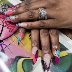 Angel’s Nailin’ It - Freestyle nail art