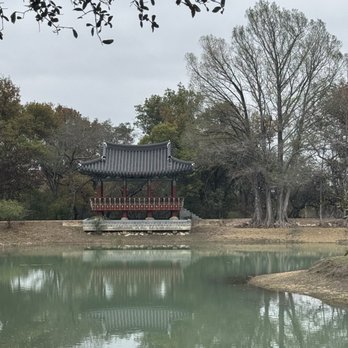 Denman Estate park - Parks Near Me - San Antonio, Texas