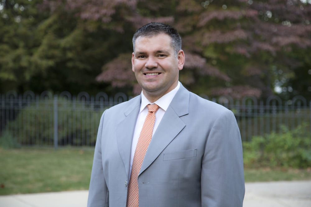 ZINDARS PROPERTY MANAGEMENT Updated September 2024 106 E Davis St