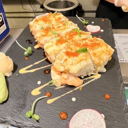 Sushi Daruma - Mufasa roll