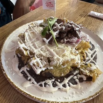 Madres Brunch - Chilaquiles Verde - Breakfast & Brunch Near Me - Whittier, California Madres Brunch - Chilaquiles Verde - Breakfast & Brunch Near Me - Whittier, California