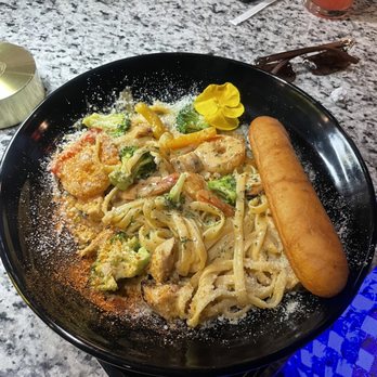 First Class Luxury Lounge GSO - Pasta - Restaurants Near Me - Greensboro, North Carolina