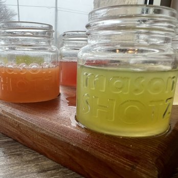 Manna Juice Bar - These mason jars are the freakin cuuuutest - Juice Bars & Smoothies Near Me - Mansfield, Texas Manna Juice Bar - These mason jars are the freakin cuuuutest - Juice Bars & Smoothies Near Me - Mansfield, Texas