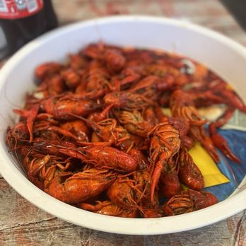 Northlake Seafood - 1 lb. Boiled Crawfish - Seafood Markets Near Me - Mandeville, Louisiana