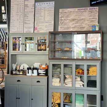 Yellow King - Bristol - Coffee & Tea Near Me - Bristol, Connecticut Yellow King - Bristol - Coffee & Tea Near Me - Bristol, Connecticut