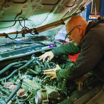 Stress-Free Auto Care - Check Engine Diagnostics - Tires Near Me - Mountain View, California Stress-Free Auto Care - Check Engine Diagnostics - Tires Near Me - Mountain View, California
