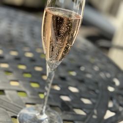 Villa Toscano Winery - Rose dessert wine