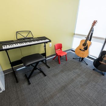 Cortica - A music therapy room. - Neurologist Near Me - San Rafael, California