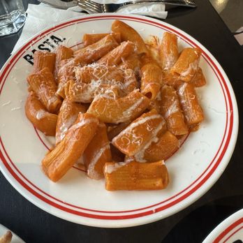 Basta Pasteria | Draper - Pink sauce with rigatoni - Pizza Near Me - Draper, Utah Basta Pasteria | Draper - Pink sauce with rigatoni - Pizza Near Me - Draper, Utah