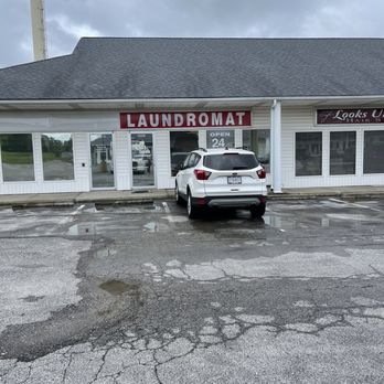 Lost Sock Laundromat - Laundromat Near Me - Odessa, Missouri Lost Sock Laundromat - Laundromat Near Me - Odessa, Missouri