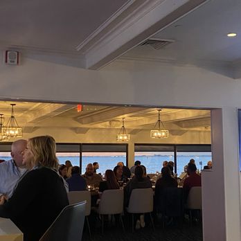 Rusty Pelican - Dining room - Seafood Near Me - Tampa, Florida Rusty Pelican - Dining room - Seafood Near Me - Tampa, Florida