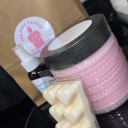 The Pink Candle - Candle, wax melts and spray