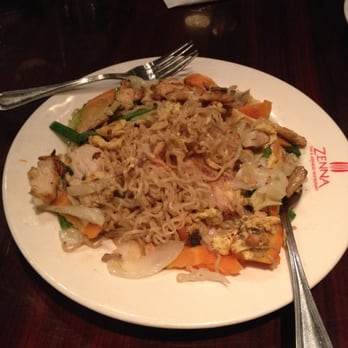Zenna- Plano - Thai Lomein (Pad Ba-mee)
with chicken - Thai Near Me - Plano, Texas Zenna- Plano - Thai Lomein (Pad Ba-mee)
with chicken - Thai Near Me - Plano, Texas
