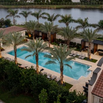 Locklyn West Palm - Apartments Near Me - West Palm Beach, Florida Locklyn West Palm - Apartments Near Me - West Palm Beach, Florida
