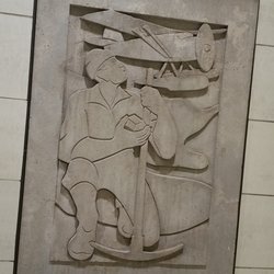 Queen Subway Station
