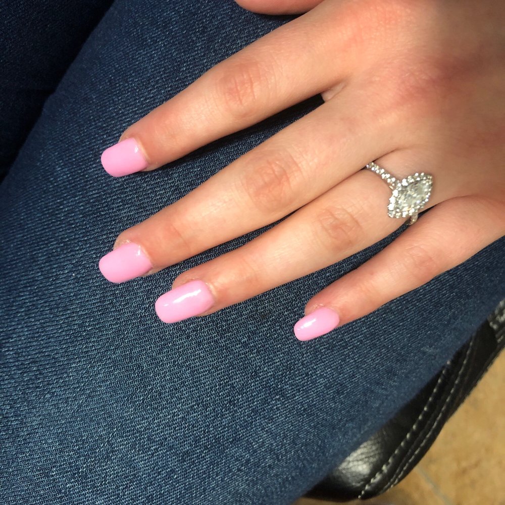 Tip and dip nails :) very even and exactly how I asked. Lee was friendly and attentive! Will be back! Tip and dip nails :) very even and exactly how I asked. Lee was friendly and attentive! Will be back!