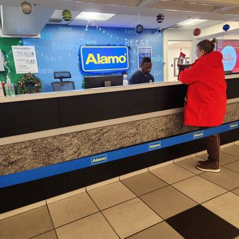 Alamo Rent A Car - Car Rental Near Me - Milwaukee, Wisconsin