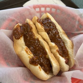Brighton Hot Dog Shoppe - Chili cheese hot dog - Hot Dogs Near Me - Moon TWP, Pennsylvania Brighton Hot Dog Shoppe - Chili cheese hot dog - Hot Dogs Near Me - Moon TWP, Pennsylvania