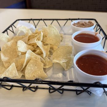 El Charro Restaurant - Chips and salsa - Mexican Near Me - Safford, Arizona