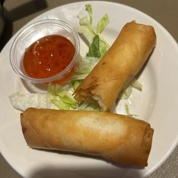 Peony Asian Bistro - Veggie eggrolls (more like spring rolls) - Chinese Near Me - Jacksonville, Florida