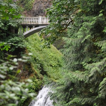 Multnomah Falls - Hiking Near Me - Bridal Veil, Oregon Multnomah Falls - Hiking Near Me - Bridal Veil, Oregon