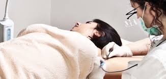 Lashes and Electrolysis By Anat Logo