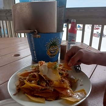 Pineapple Willy's - Seafood Near Me - Panama City Beach, Florida Pineapple Willy's - Seafood Near Me - Panama City Beach, Florida